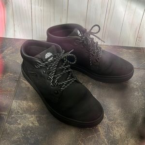 Timberland. 8.5. Black